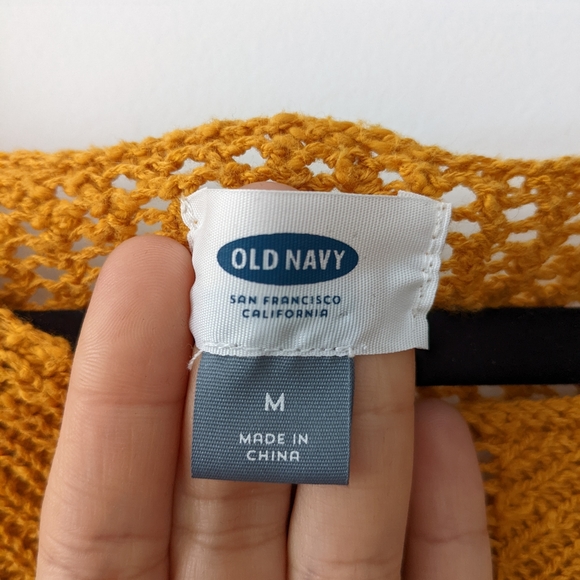Old Navy Mustard Yellow Knitted Shirt - Size M - Picture 3 of 4